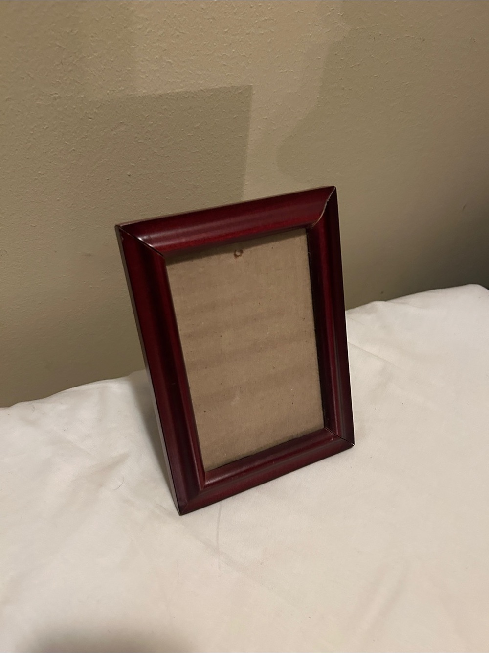 Classic Mahogany Photo Frame - Red Brown